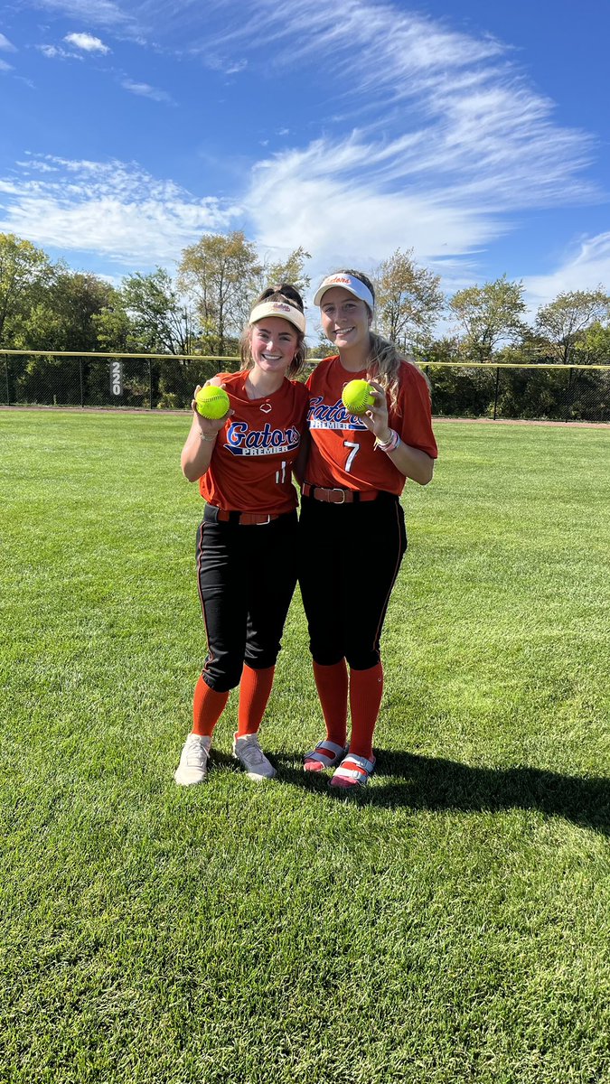 GatorsKetelhut's tweet photo. Fun weekend with lots of growth coming together as a team. Finished 5-1. Shoutouts to @ChloeLinn6 and @hayleepalmer_ for throwing a shutout and a double shoutout to @carasnedeker and @marly_coan for 💣💣over the left field fence today! https://t.co/8wxiWCj3vT
