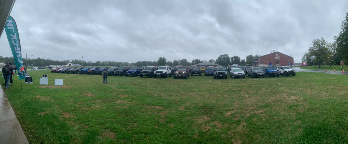beachgirl_nm_17's tweet photo. Cheers to an awesome event we were very grateful to be a part of over the weekend! #jeepfest #for @StJude #aride #to #savelives @FlyingDog https://t.co/NlZvqQo9N3