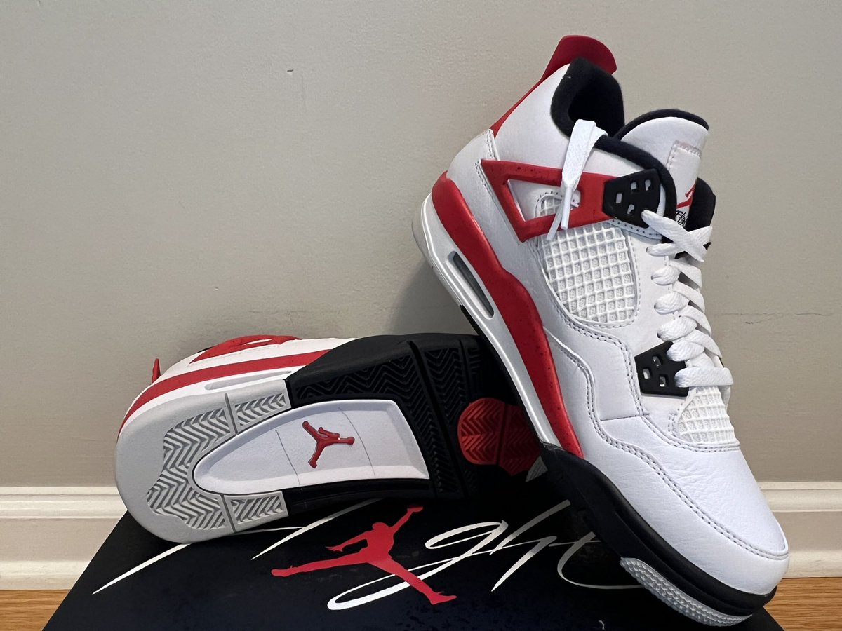 KyleHeppeard's tweet photo. @SellKicksSunday Jordan 4 Red Cement size 9.5 (x2) $250 + Label 💀 Stock…

Jordan 4 Red Cement size 7Y $195 + Label 💀 Stock… https://t.co/JUdgF3pXwR