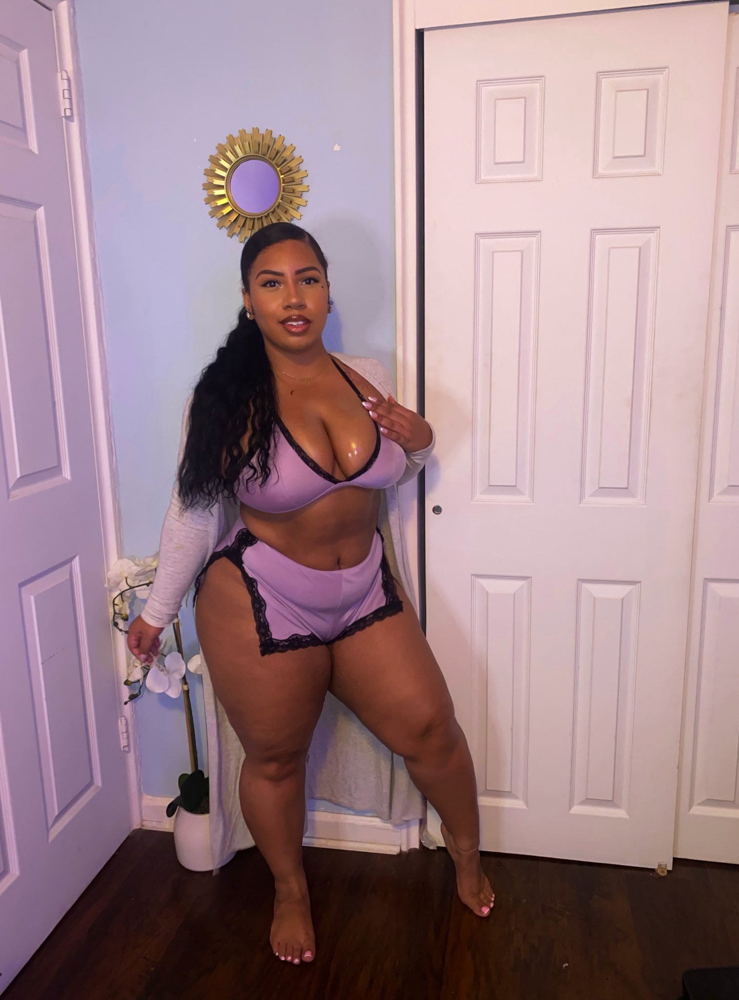 1 pic. Shea butter baby 🤎. https://t.co/xbV4db7rKq