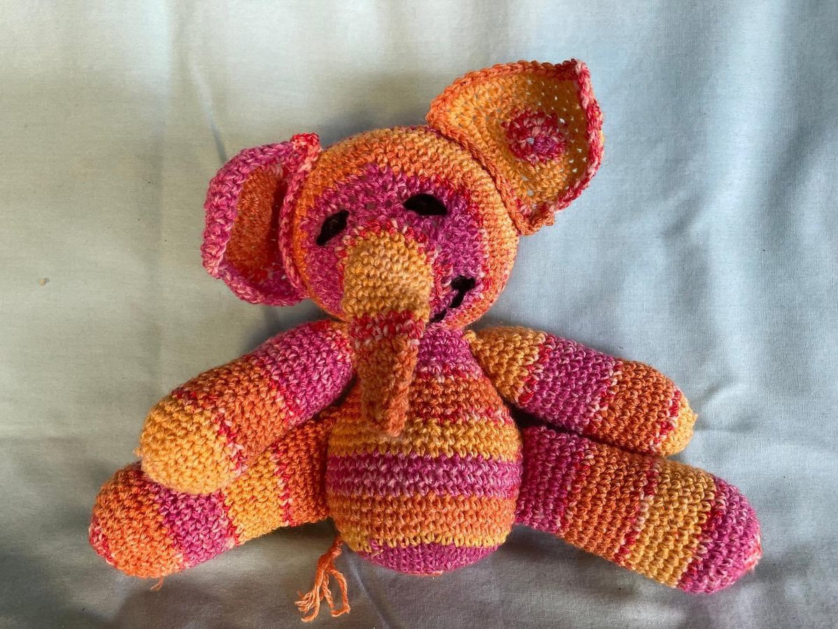 T4r4C0nw47's tweet image. therustygingercat.etsy.com/listing/149798…

So cute!!! Everyone needs a little colorful elephant #estyseller #handmadewithlove #gocheckitout