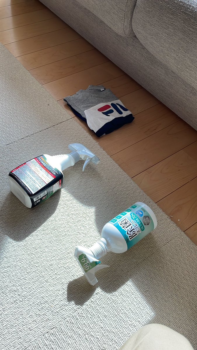 rikoshikena's tweet photo. おい嫁。
あとで拭くって言ってそのまま仕事行きやがった。
仕事から帰ってきたら拭くのか？
やめてくれ。 https://t.co/zaE3H9TFVG
