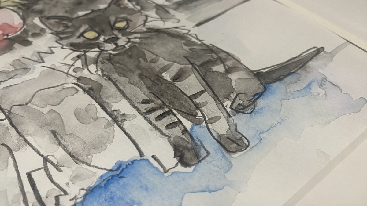 FumeBleu's tweet photo. 岐阜のイラストレーターによるフーちゃん🐈‍⬛🖤
(ちゃんとトラ模様が入ってる！)

ブラックスモークタビーという猫種である事が判明。 https://t.co/y2Os0ziLr1