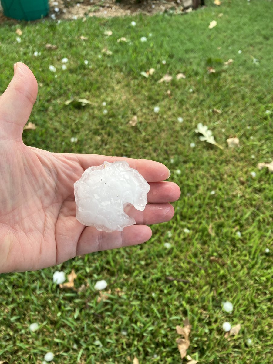 FadnerL's tweet photo. @wfaaweather Southeast Richardson https://t.co/smp5JTHpCA