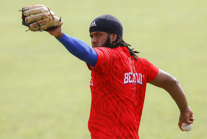 LVBP_Oficial's tweet photo. 🔥⚾ Arnaldo Hernández espera contribuir en los innings finales de @tiburones_net

https://t.co/GPUsfo1cwm

#ConTodoYMás | #LVBP https://t.co/0LFmx7bBzs