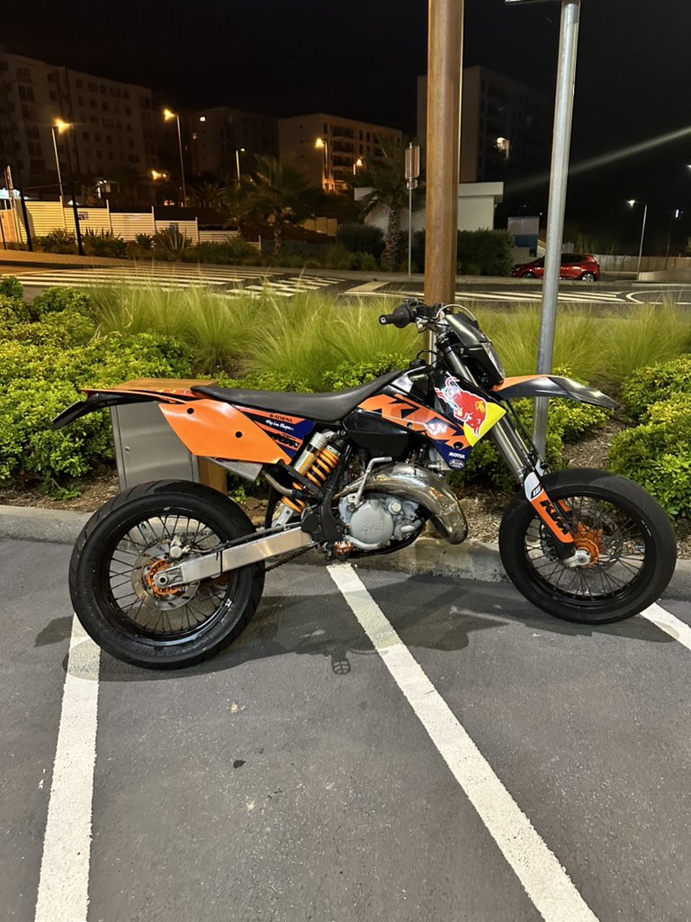 🧡
