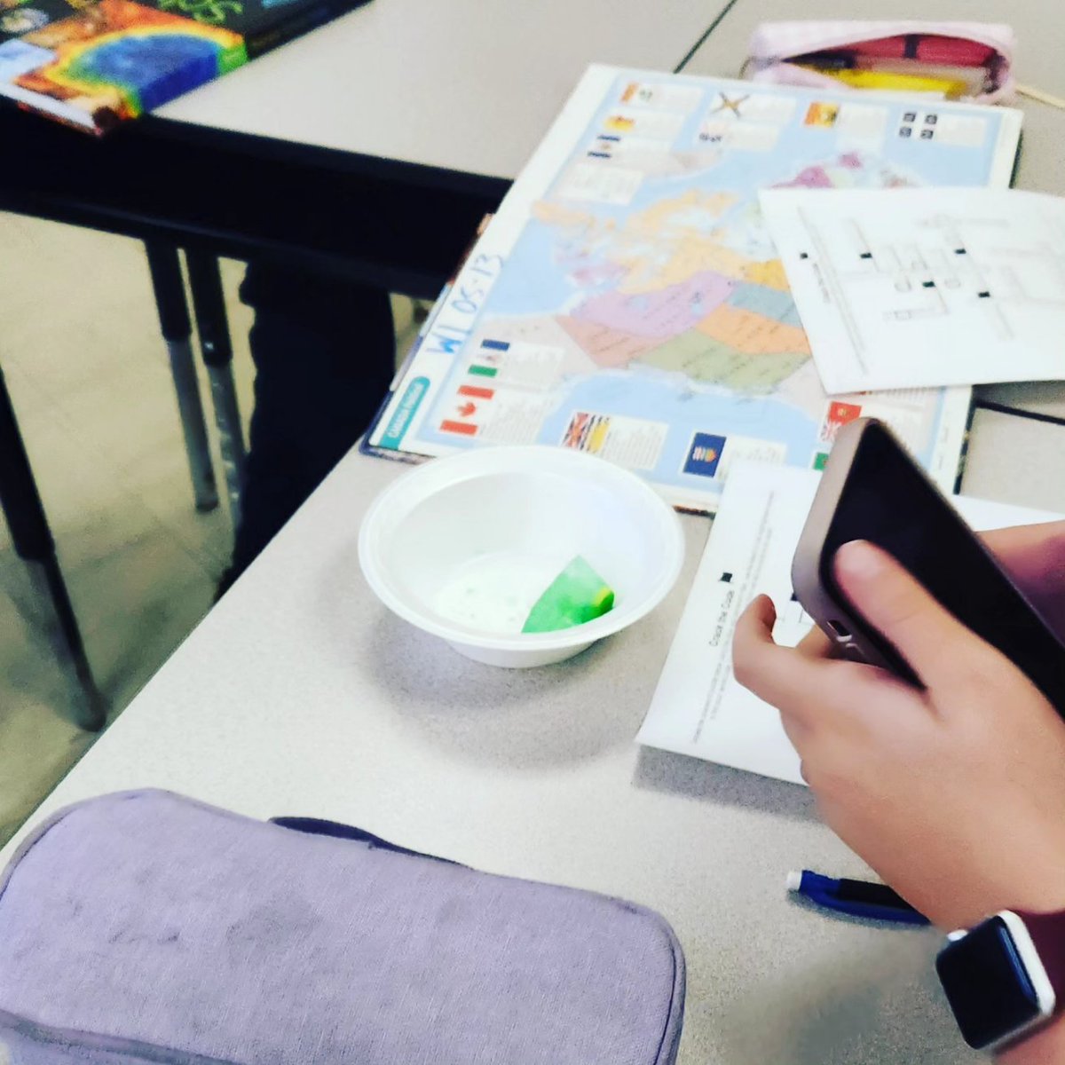 vthomps2's tweet photo. Gr 9s worked together in 3's to complete challenges that led them to a key in ice that they had to thaw after identifying Heat &amp; Pressure in the rock cycle to unlock their prize. 

It was a fun teambuilding, #formative activity that I love to start the year off!
@TVDSB @HuronPark https://t.co/hqLweYl3YA