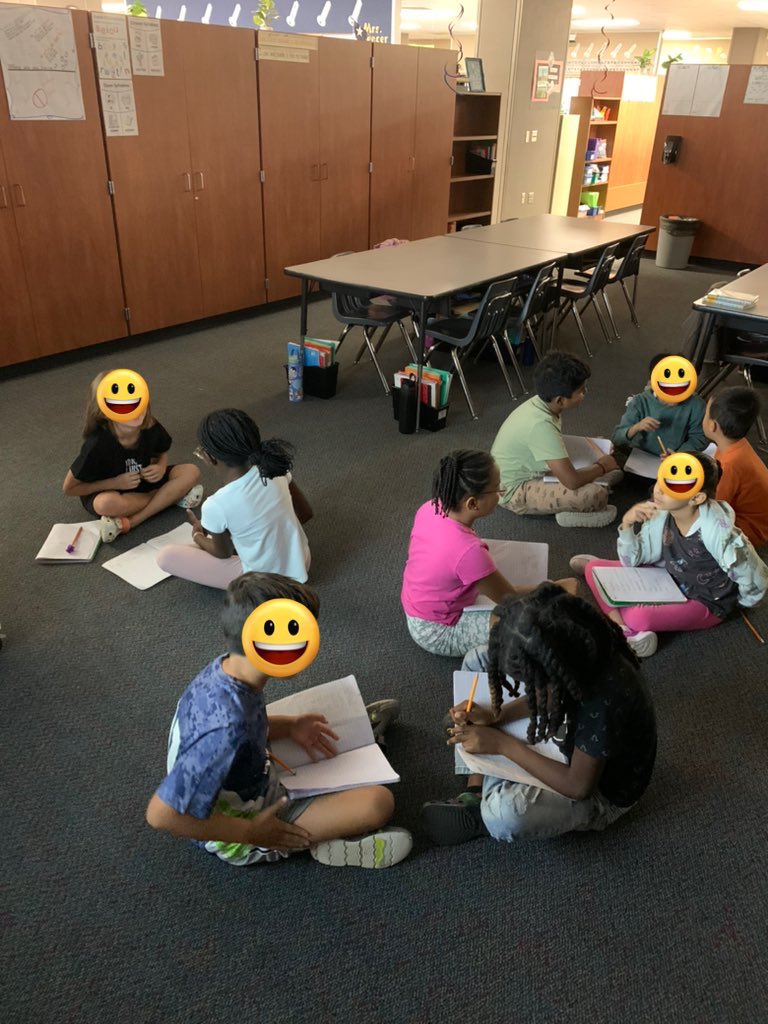 Kelly Chippi tweet media