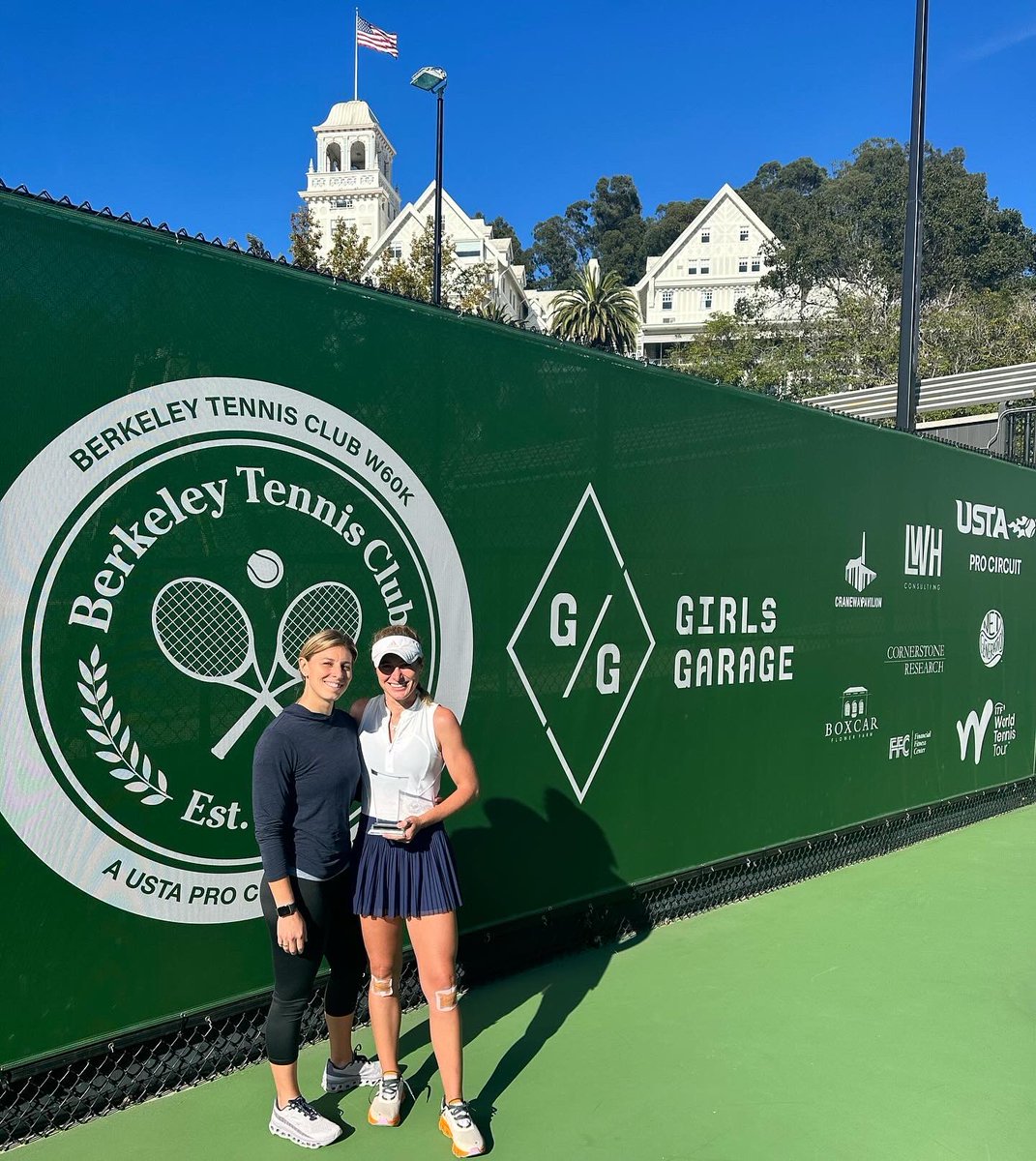 AllieKiick's tweet photo. I’ve never uploaded a “finalist” photo but making an exception for this one. 7 matches and came up short by one. Very happy with my performance this week. More importantly, happy to share this with my ❤️ who flew all the way to California from NJ to watch my final. https://t.co/AJwMeS4iLl