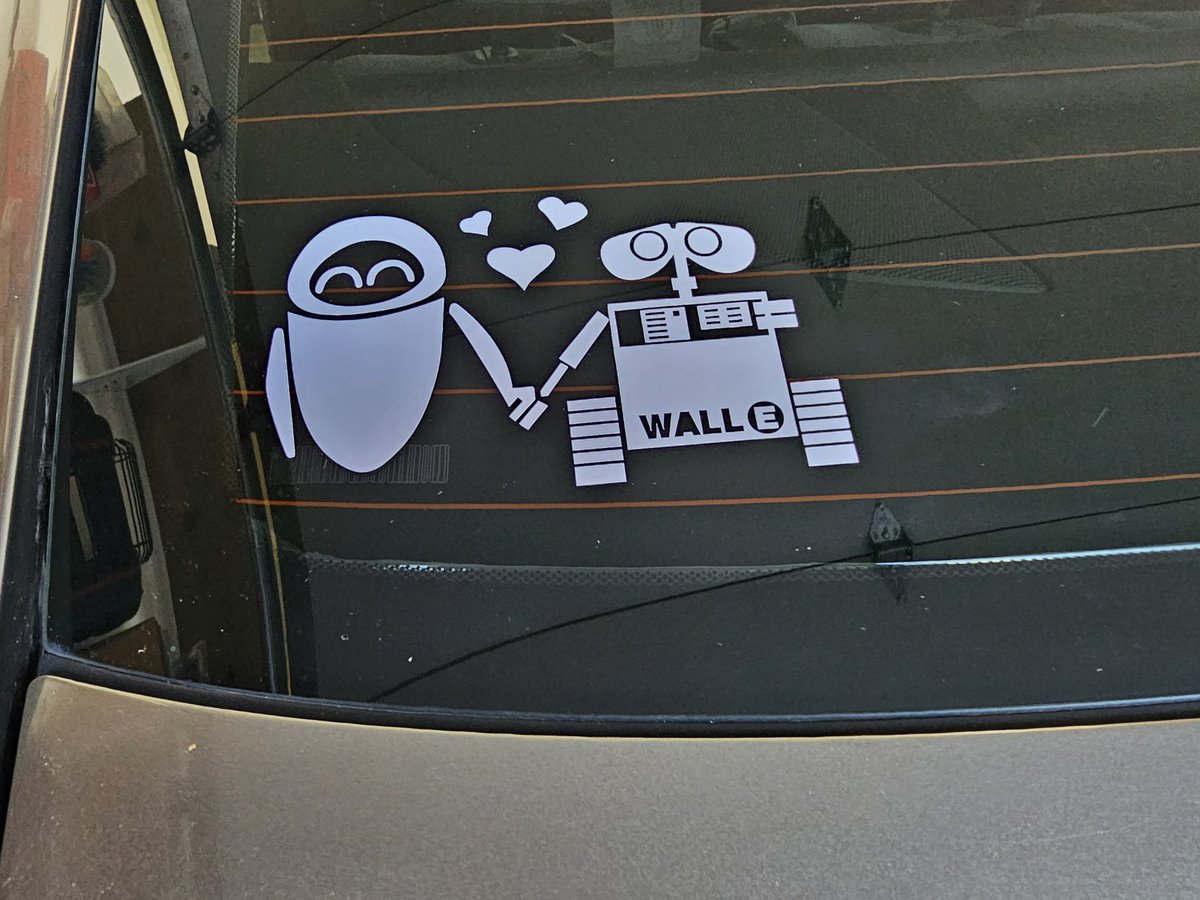 jeremyperson's tweet image. I got my 2006 Honda Civic with 226k miles a new decal. It fits me. Both decals fit me. #robotLove