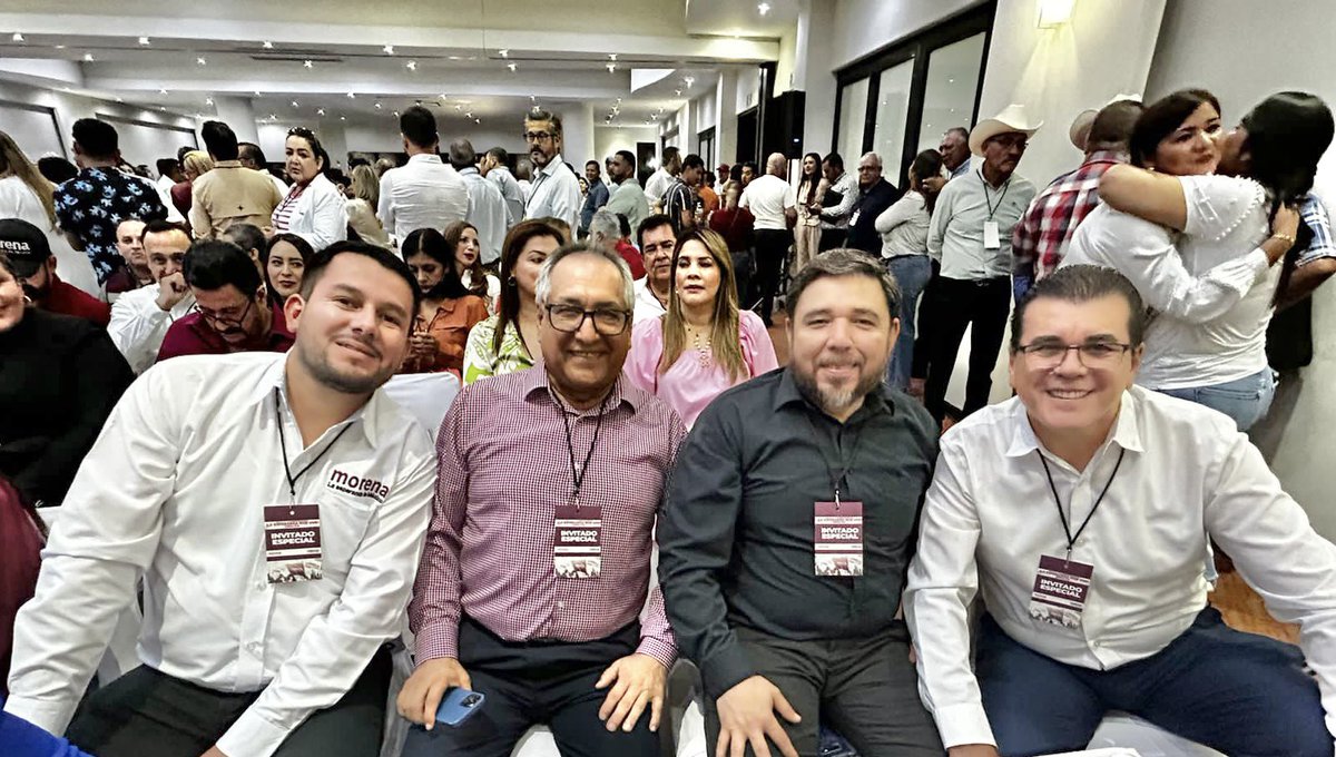 AgustoConclaudi's tweet photo. Recibimos a nuestra Coordinadora Nacional de los comités de defensa de la cuarta transformación Claudia Sheinbaum, el pueblo de Sinaloa está listo para trabajar en la consolidación de nuestro movimiento.
¡Una mujer de izquierda triunfará en 2024 !
#LaEsperanzaNosUne https://t.co/V64pWP5les