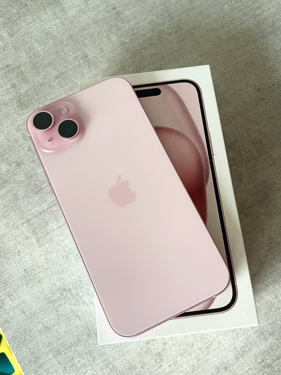 dewirosliiiiiii's tweet photo. Selamat pagi and bless my husband! Cantikkk sangattt warna pink 😍😍😍 https://t.co/cteTVNzldH