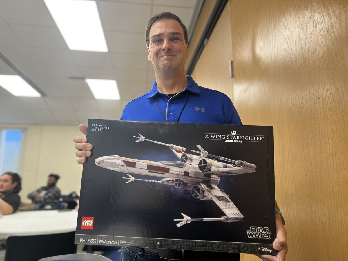 Another awesome #sqlsaturday in the books! Great job #sqlsatdenver this was a great event! & not just because @SQL_JAR won the Star Wars Lego set from @rubrikInc