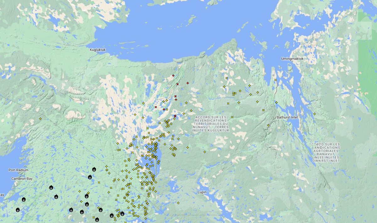 Lightning is still happening from that thunderstorm that formed in west-central Alberta yesterday and traveled all the up to... the Amundsen Gulf in Nunavut. Weird stuff for September #nustorm