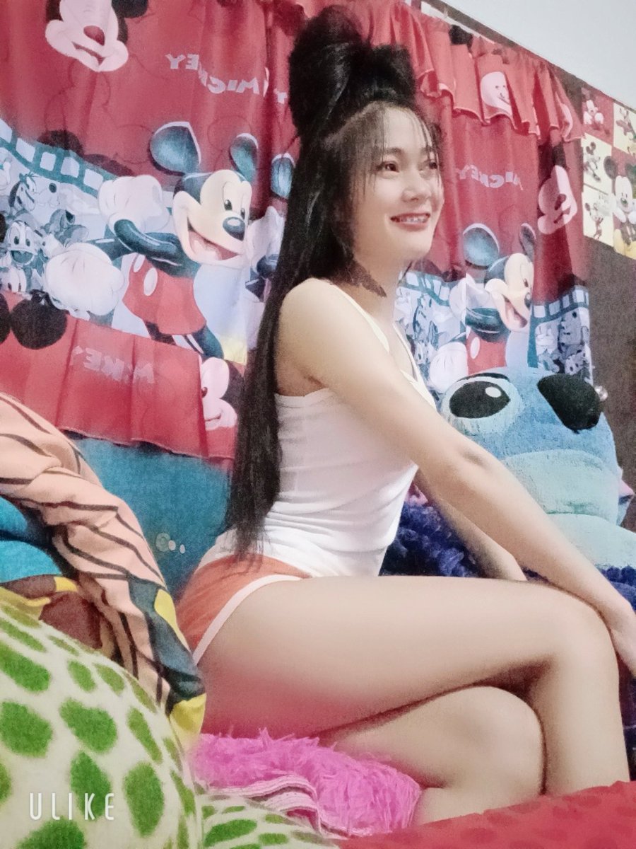 #กำขี้ดีกว่ากำตดแต่ถ้ากำขี้สดๆกำตดจะดีกว่า💩💨😆
#เปลี่ยนบ่อยอย่าเบื่อกันเน้อ☺️🙏
#กำหรรมดีกว่าอีก😋🤤🤫