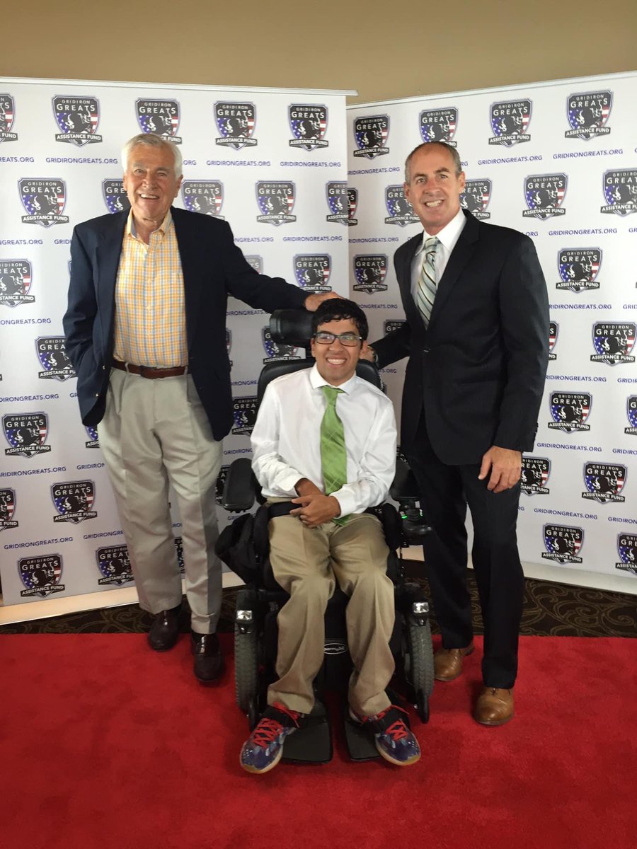 zainbando99's tweet photo. RIP Pops! ❤️🙏 1935-2023

A note about his impact on my life!

This morning, I learned that my grandpa and proud MSU alumni, Paul Bando, passed at age 88 due to natural causes. 

As seen in this picture, taken in Sept. 2015 at Gridiron Greats in Detroit, our loves of the NFL, Big Ten and Michigan State football intertwined. I have countless memories of living and dying with Spartan football and MBB during my younger years with grandpa. I truly believe if I wasn’t for him, I wouldn’t be as stir-crazy about collegiate athletics as many of you know me to be.

Thank you for the amazing moments, countless strolls across Glen Ellyn to Glenbard West football games, sleepovers and wrestling matches. Everyone who knew you wished they had just a bit of your personality, because its comedic nature is second-to-none.

I love you, pops! Now you can rewatch Cousins to Nichol over and over again as if it happened live!

See you soon! #RIP 🤍🙏

Paul Bando

2-11-1935 to 9-24-2023!