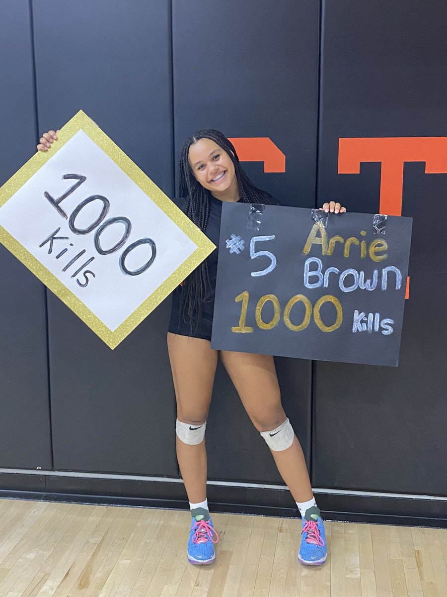 Arriana Brown (@arriana_brown5) on Twitter photo Love representing my school and leaving the mark behind 😊 Big thank you to my coaches and teammates over the years! #sophomore #OH2026 <a href="/PrepDigOK/">Prep Dig OK</a> <a href="/BTWHSTulsa/">BookerTWashingtonHS</a> <a href="/PrepVolleyball/">PrepVolleyball.com</a> <a href="/AVCAPhenom/">Phenom</a> <a href="/PrepDigChris/">Chris Fitzgerald</a> Love representing my school and leaving the mark behind 😊 Big thank you to my coaches and teammates over the years! #sophomore #OH2026 <a href="/PrepDigOK/">Prep Dig OK</a> <a href="/BTWHSTulsa/">BookerTWashingtonHS</a> <a href="/PrepVolleyball/">PrepVolleyball.com</a> <a href="/AVCAPhenom/">Phenom</a> <a href="/PrepDigChris/">Chris Fitzgerald</a>