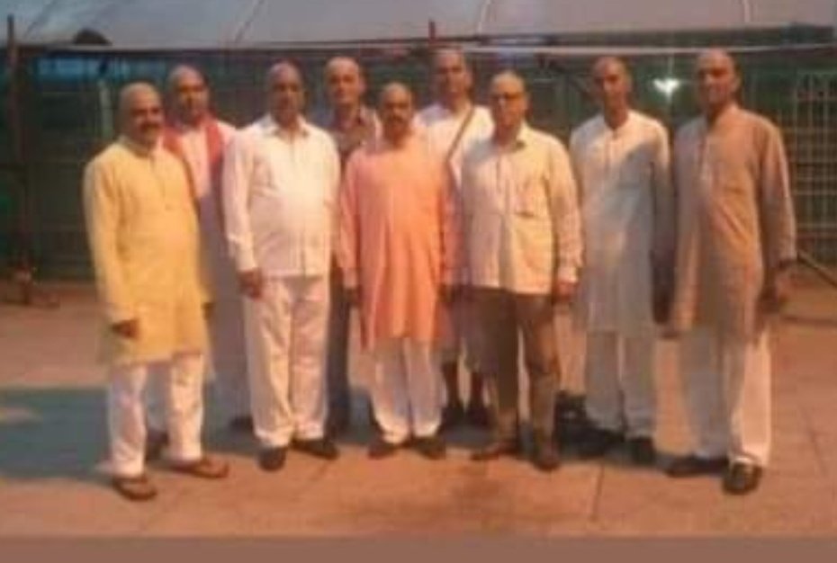 विद्या भारती मालवा प्रांत संगठन मंत्री परम  आदरणीय भाई साहब अखिलेश जी मिश्रा को जन्म दिवस की बहुत बधाई शुभकामनाएं