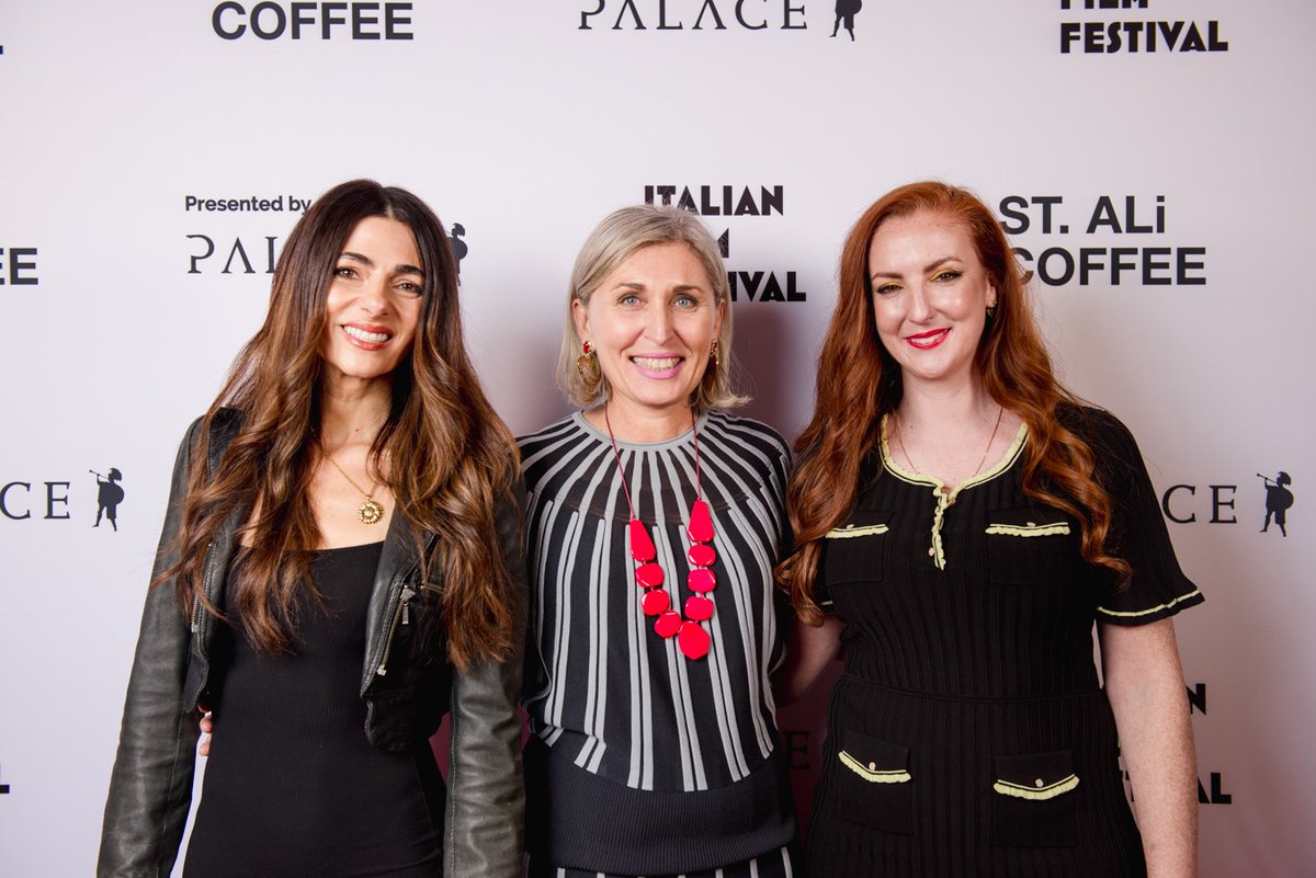 Italy in Melbourne tweet media