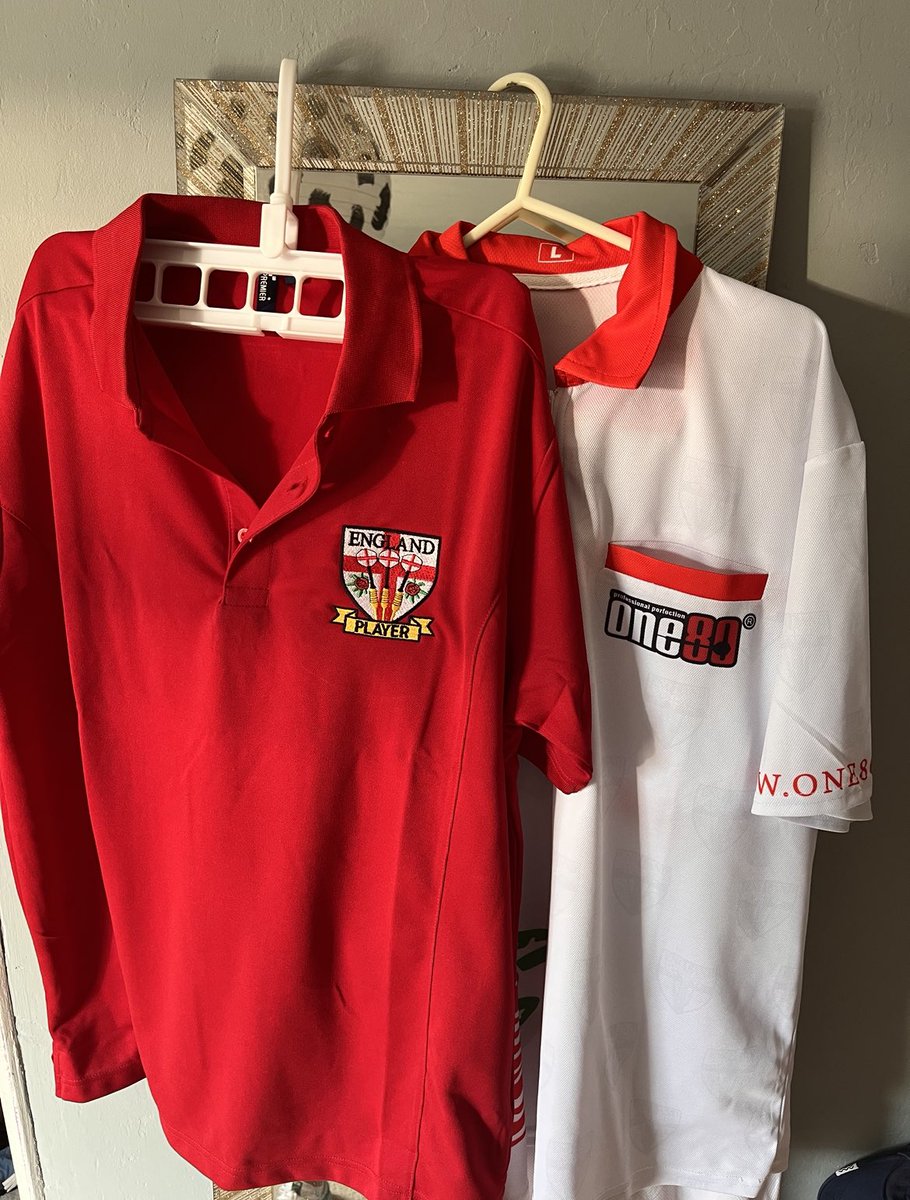 It’s that time weve been waiting for! WDF World Cup! LFG team England 🏴󠁧󠁢󠁥󠁮󠁧󠁿🏴󠁧󠁢󠁥󠁮󠁧󠁿 <a href="/DartsWDF/">WDF Darts</a>