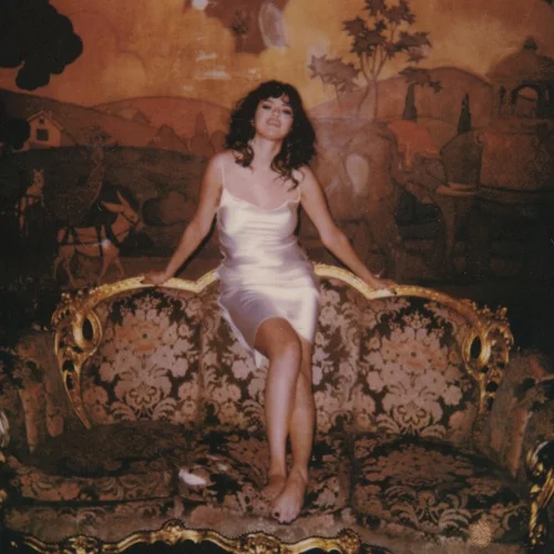 AcervoCharts's tweet image. MELHORES NON-SINGLES

13 • Souvenir - Selena Gomez