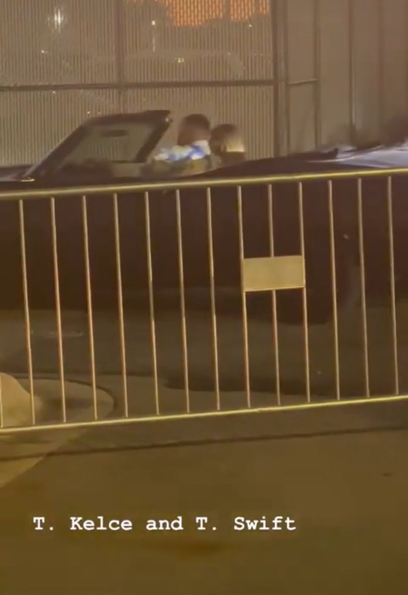 LaPuercaylor's tweet image. HELP