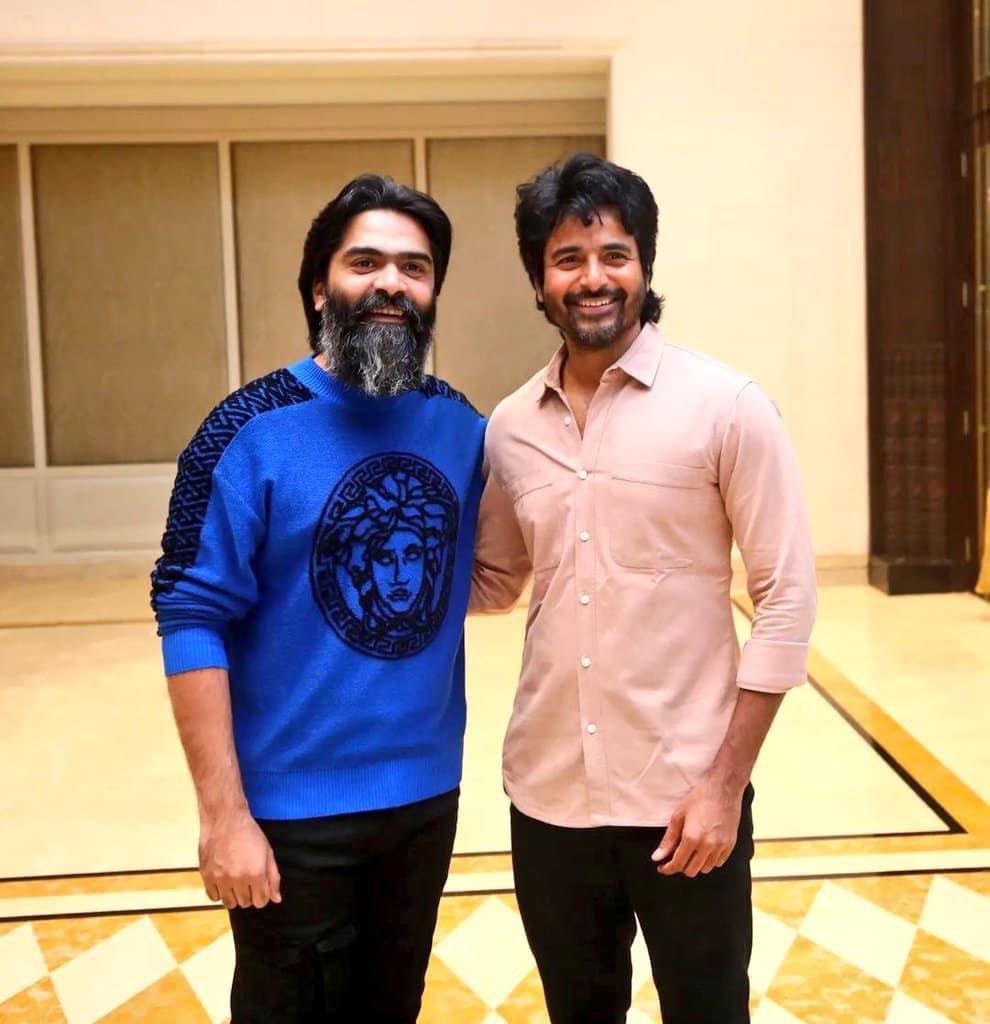 iam_Tharani's tweet photo. Throwback - Last Year This day #VTKSuccessParty click! 📸
#SilambarasanTR #SivaKarthikeyan ♥️🤟🏻
#STR48 #SK21 https://t.co/BUfUXpwH51
