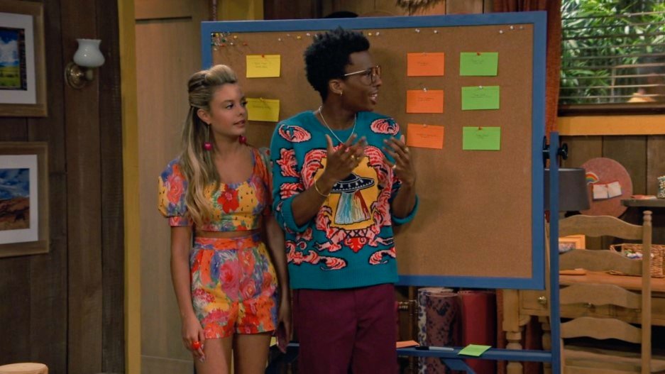 allinonechrista's tweet photo. - Winnie and Parker facing their fear of the dentist
- Noah and Destiny realizing that it's not easy to write a movie script
- And then there's Jake and Bill trying to stop an AI from taking over the ranch

A very interesting episode indeed😁 #bunkd https://t.co/vQCi1bJkDu