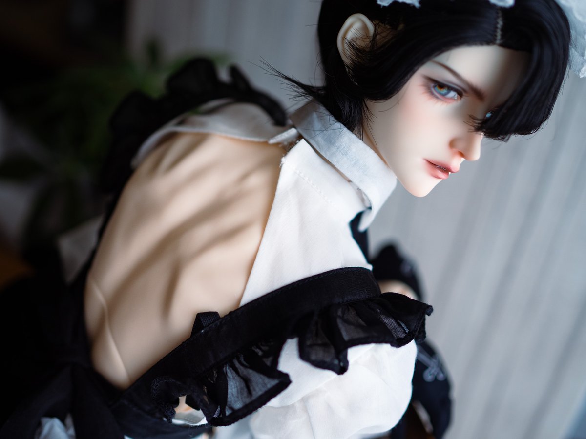 poco_bjd's tweet photo. DOLK×I.O.S
SEZZ - The Lady's Maid をお迎えしました
本当にお顔が国宝級の美しさで、見るたびにため息が出ます;;;
お洋服も大変豪華でした…(そして着せるのが大変でした😇)
宣材写真でも(色んな意味で)すごかった背中、いつかボディメイクしたい✌
#DOLK #iossezz #iosdoll https://t.co/IMwgOK2udj