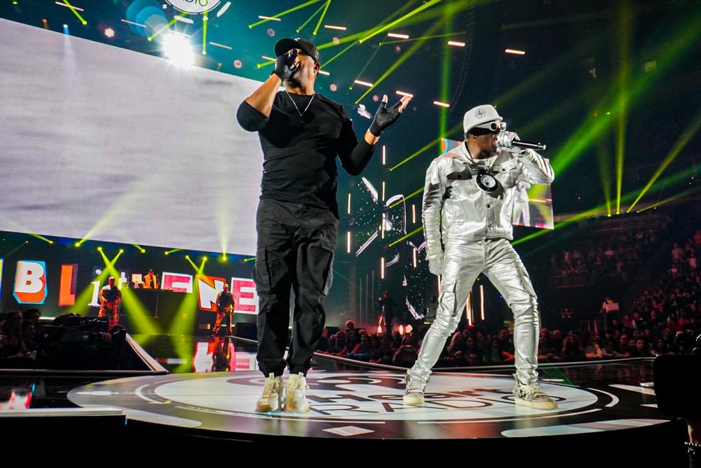 I would have to say ⁦@FlavorFlav⁩ was D Y N A M I C last night in Las Vegas debuting potentially one of his biggest recordings ever EVERYWHERE MAN … letsFknGo. Flav is one his way to being the Willie Nelson of HipHop