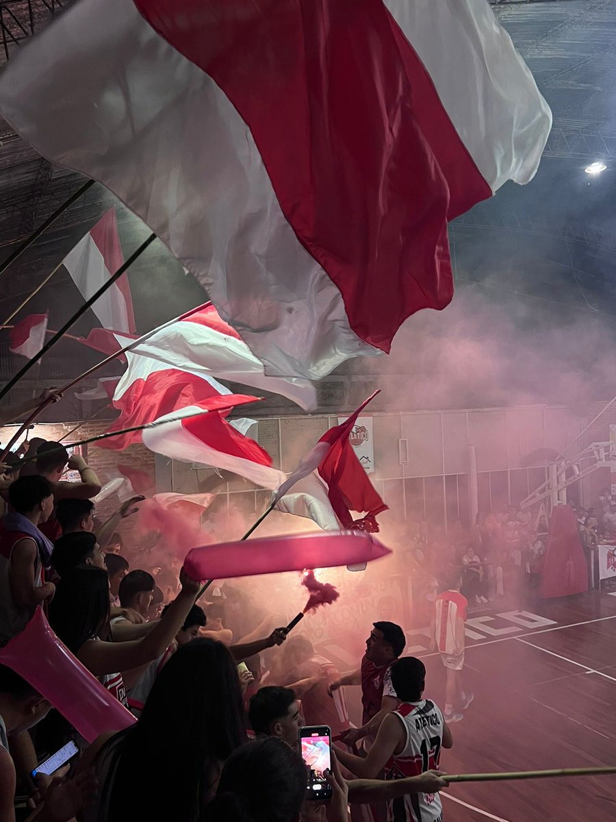 siempre del rojo, un tropezón no es caída ❤️🤍❤️. VAMOS ROJOO!!