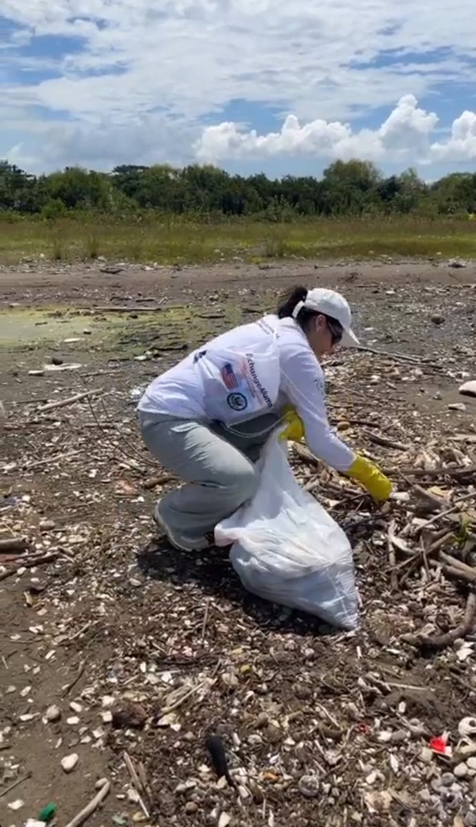 550 bolsas de basura fueron recolectadas en la limpieza realizada en El Faro, Puerto Cortés.
Inspirando a un cambio de comportamiento hacia el uso más responsable de plásticos y eliminación de basura de una manera adecuada. Cuidando los océanos cuidamos el 🌎.
#EUBeachCleanUp