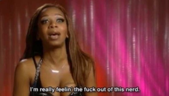 itschellytwitch's tweet photo. America when she walked into the BB house #BB25 https://t.co/t8SpGbodSG