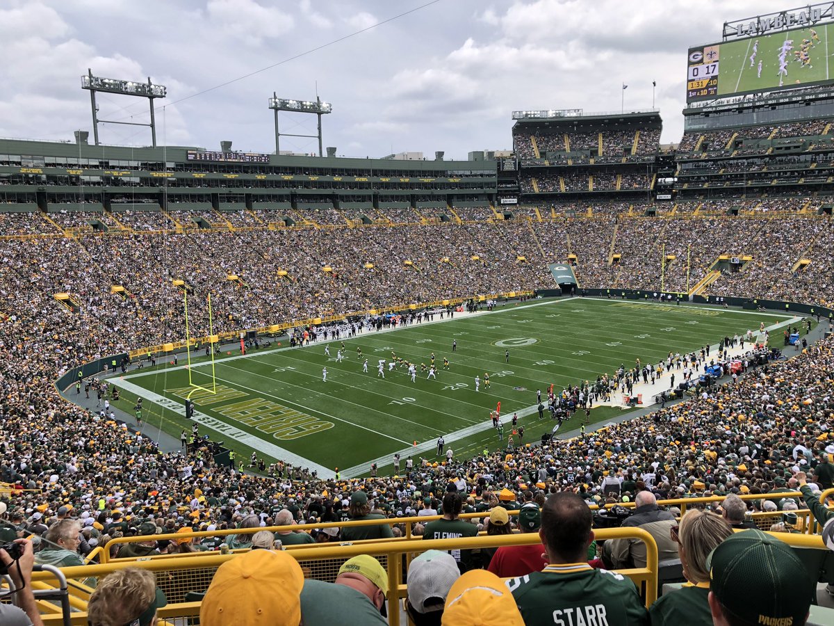 frigof's tweet image. Trailing 17-0 at the start of the fourth quarter, the @packers come back and win 18-17 for the home opener.  @LambeauField was a madhouse