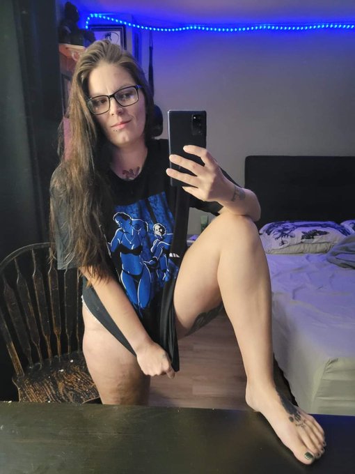 New Shirt, Who Dis?? 😁💙 ... True Lies, BUT MAKE IT HORROR!!!  #nofilterneeded #onlyfansgirl #sugarbaby<a href="/tag/nofilterneeded"class="tags"><span>#nofilterneeded</span></a><a href="/tag/sugarbaby"class="tags"><span>#sugarbaby</span></a><a href="/tag/footfet%C4%B1sh"class="tags"><span>#footfetısh</span></a><a href="/tag/onlyfansgirl"class="tags"><span>#onlyfansgirl</span></a>