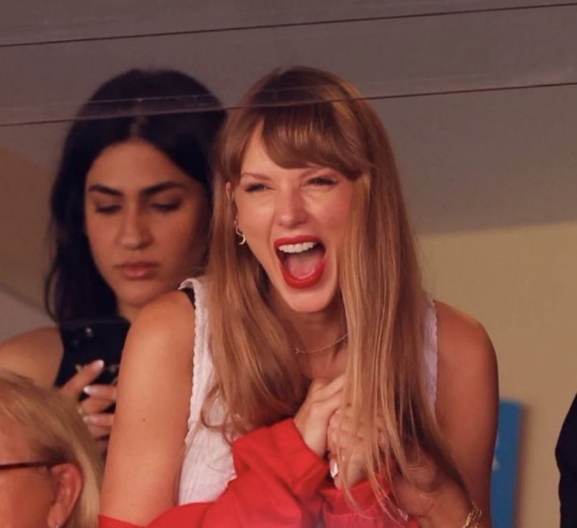 sofia 🍉 tweet media