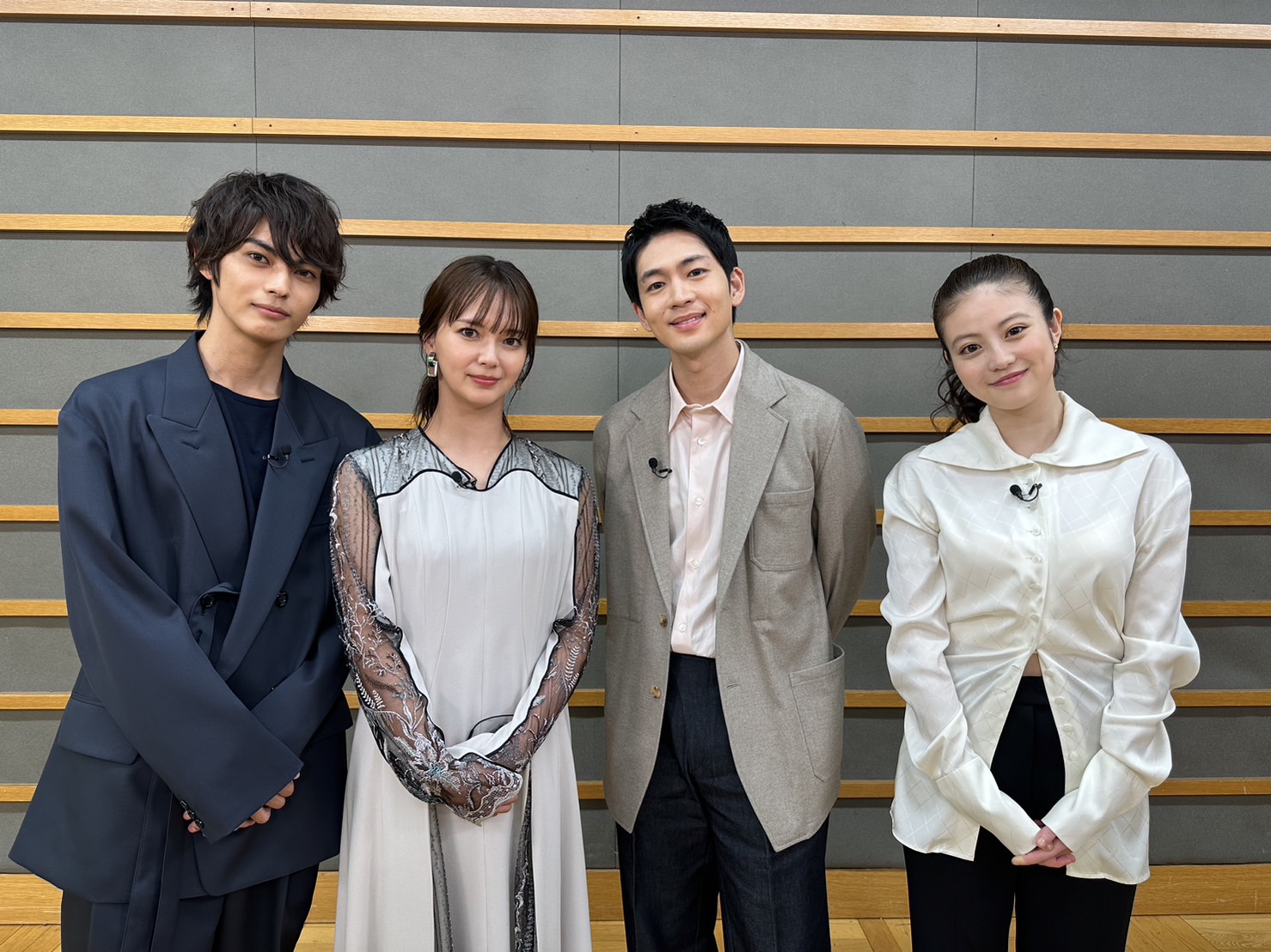 ニッスイ×松下洸平　コラボエプロン wacci、『恋だろ』コラボの松下洸平に「報告しようかな」 『LINE