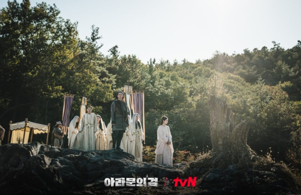 kidohunforever's tweet photo. Still cut from eps 5 & 6
#아라문의검 #ArthdalChronicles_TheSwordofAramun
#장동건 #이준기 #신세경 #김옥빈
#tvN #스트리밍은 #leejoongi #shinsekyung #kimokvin #jangdonggun #kidohun #kidohoon #기도훈 #이준기 #신세경 #김옥빈 #장동건 #shinsaekyeong #yangcha https://t.co/R9vylJPnWp
