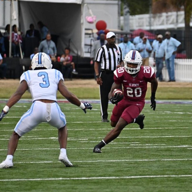 South Carolina State RB Kacy Fields in action against The Citadel
📷Larry Hardy