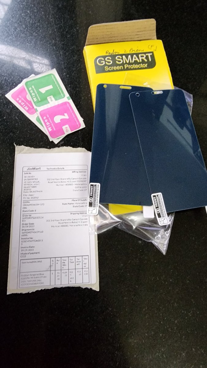 vkchheda's tweet photo. @JioMart_Support request to schedule return pick for order id - 16950437220131168W with shipment id - 16950437406591636608J. Recwived scratch guard instead of tempered glass. Why cant ur customer care understand this simple issue. https://t.co/9A0cqeYwVB