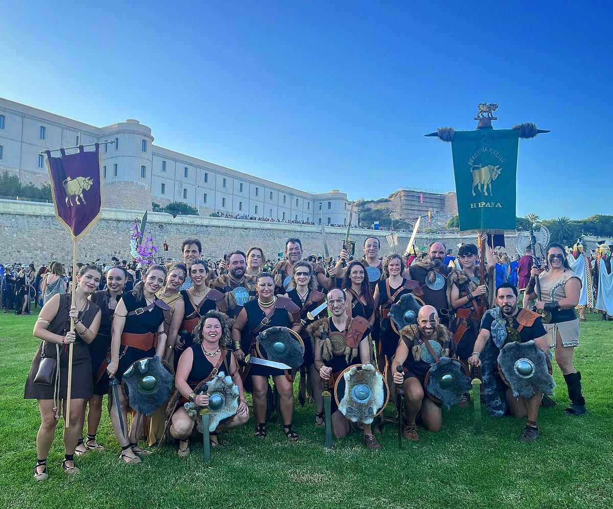 ¡Victoria! ¡Cartagonova es nuestra!

¡Salve Roma! ¡Salve Infanteria Auxiliar Hispana!