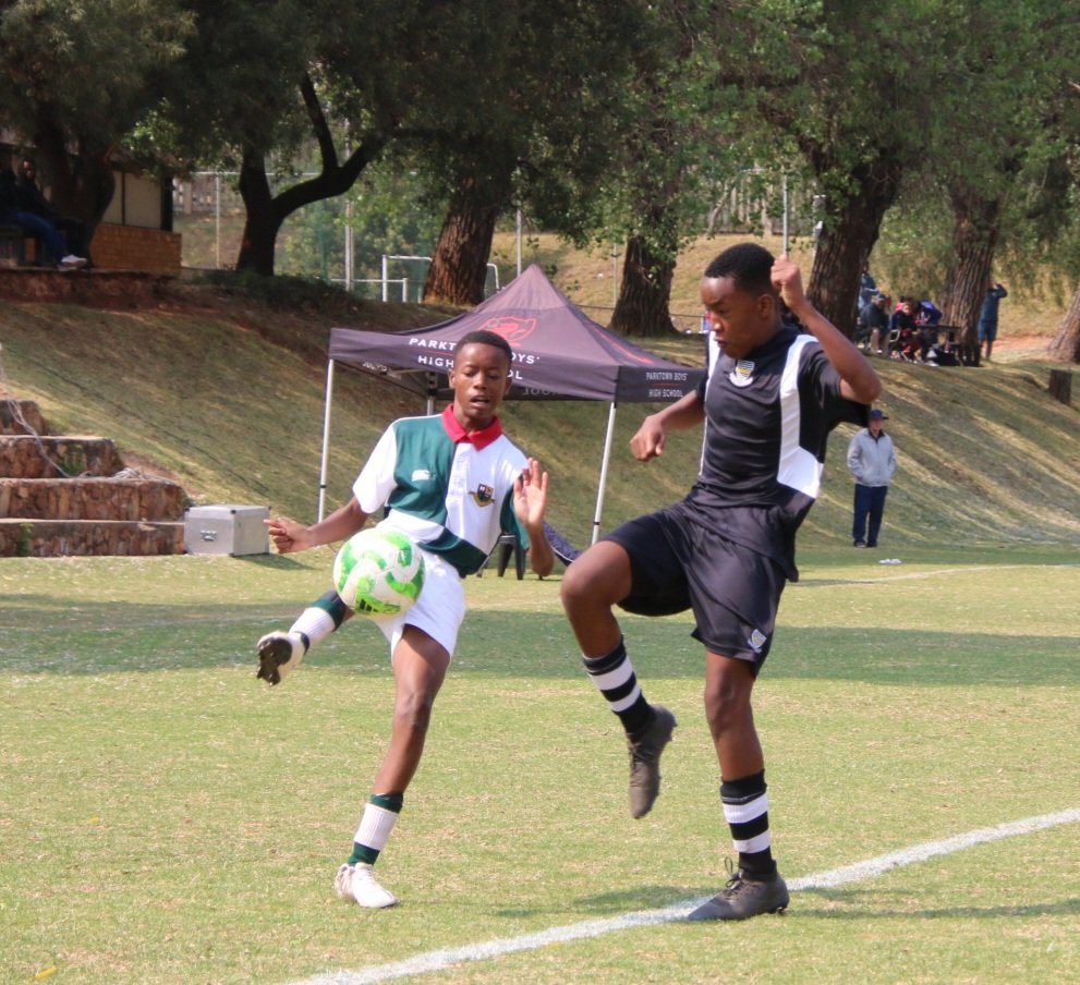 U14As beat Pretoria ina penalty shootout in the quarterfinals of the Parktown  festival. They meet St Peter's in the semifinals