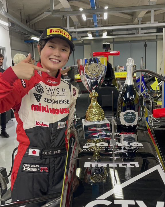 Females in Motorsport tweet media