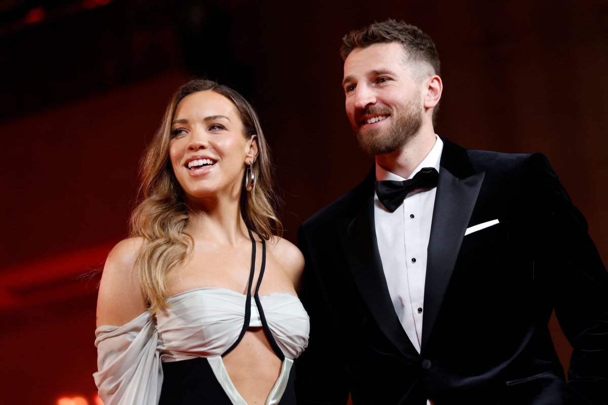 Bont has arrived at the #BrownlowMedal #Brownlow