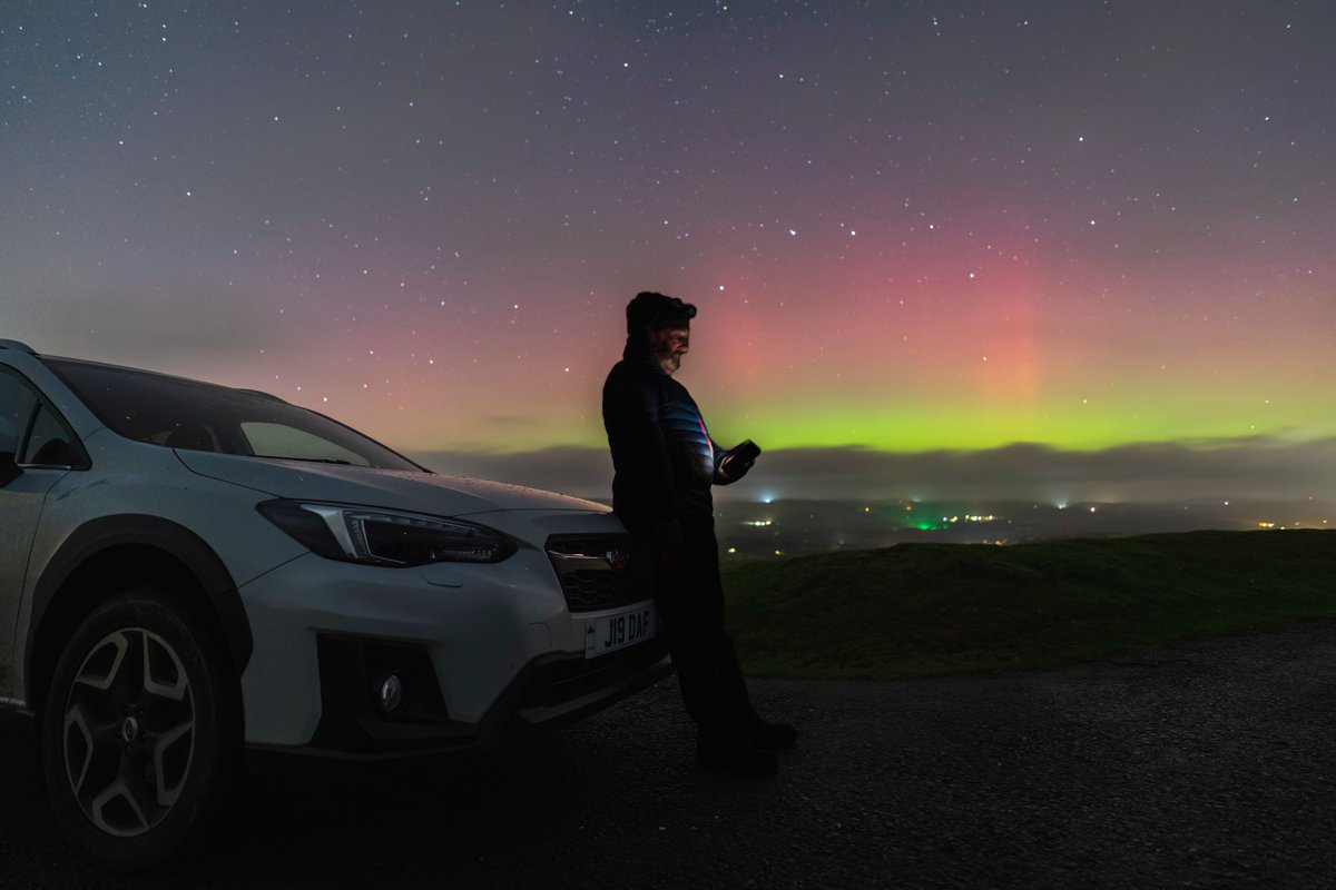 VisitCambMtns's tweet photo. As we worked a previously planned schedule on the Cambrian Mountains Astro Trail last night, how lucky were we to get the @aurorawatchuk red alert on our phones.
Right pace, right night, right weather. Diolch 🏴󠁧󠁢󠁷󠁬󠁳󠁿
@S4Ctywydd @HenoS4C #Auroraborealis https://t.co/xZD8LrSdGL