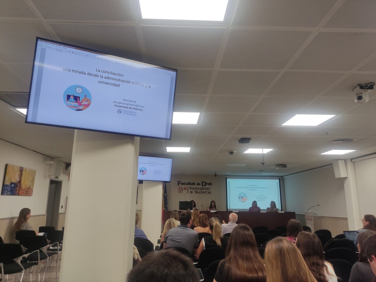 Interesante "Jornada de conciliación familiar, laboral y personal. Implicaciones para las organizaciones" en la <a href="/UV_EG/">Universitat València</a>. Ahora en el salón de grados de la Facultad de Derecho de la UV!