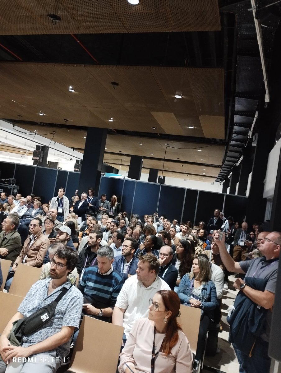 Artik Consulting tweet media