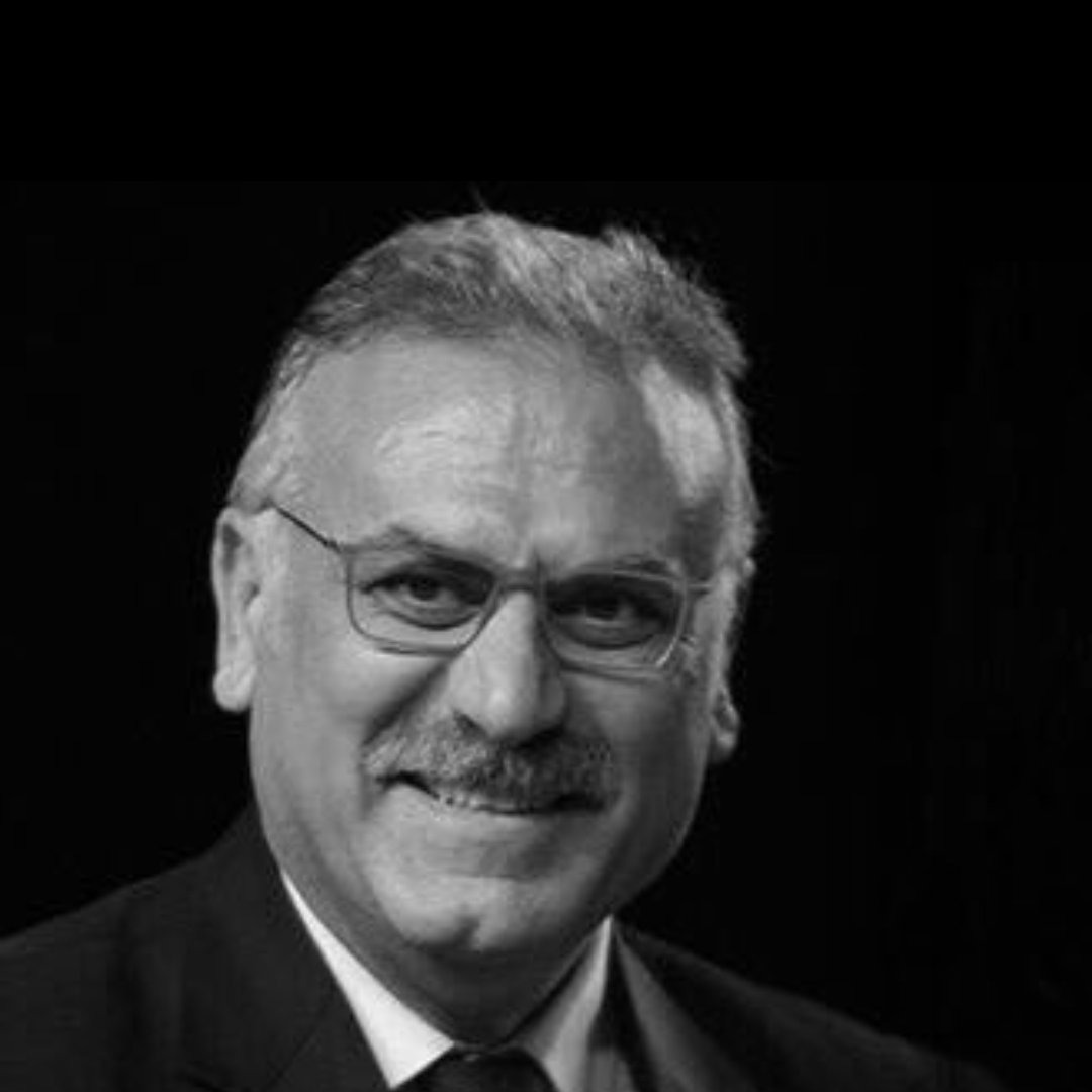 26. Dönem Gaziantep Milletvekilimiz, muhabbet ve gönül adamı merhum Abdulkadir Yüksel ağabeyi vefatının sene-i devriyesinde rahmetle anıyorum.

Mekanı cennet makamı âli olsun.