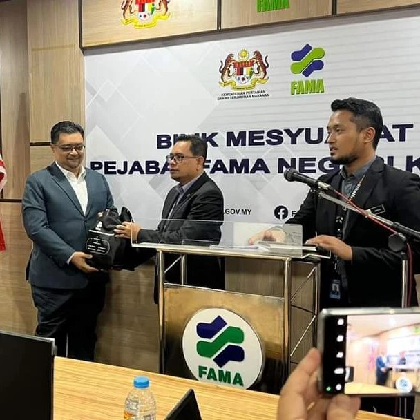 𝐓𝐚𝐤𝐥𝐢𝐦𝐚𝐭 &amp; 𝐇𝐚𝐧𝐝𝐬-𝐎𝐧 𝐏𝐞𝐧𝐝𝐚𝐟𝐭𝐚𝐫𝐚𝐧 𝐒𝐲𝐚𝐫𝐢𝐤𝐚𝐭 𝐝𝐚𝐥𝐚𝐦 𝐏𝐨𝐫𝐭𝐚𝐥 𝐒𝐄𝐍𝐍𝐄𝐆𝐎 - 𝐅𝐀𝐌𝐀 𝐍𝐞𝐠𝐞𝐫𝐢 𝐊𝐞𝐝𝐚𝐡 𝐝𝐚𝐧 𝐓𝐨𝐮𝐫𝐢𝐬𝐦 𝐊𝐞𝐝𝐚𝐡

25 September 2023 (Isnin) 10 Pagi
Pejabat FAMA Negeri Kedah