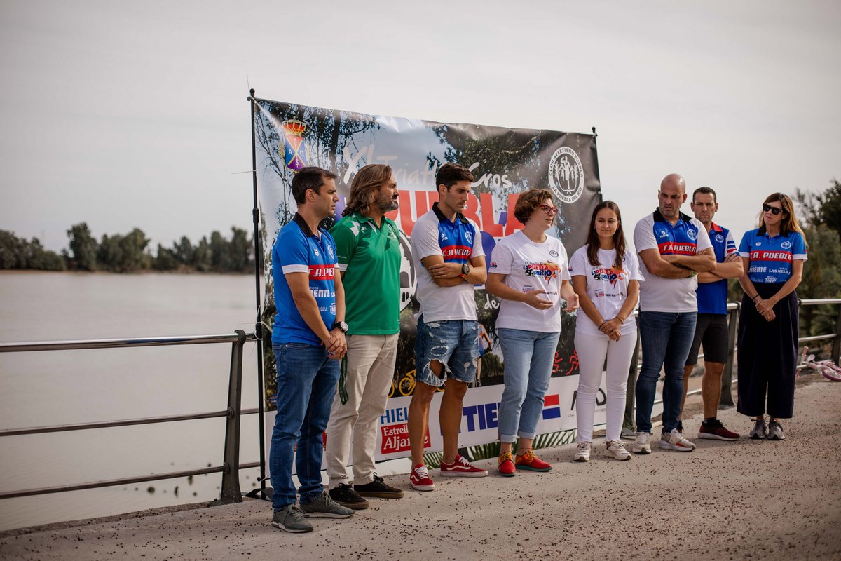 FedAndaluzadTri's tweet image. 🤓 Héctor Pérez, Delegado en Sevilla de la FATRI, ha asistido a la presentación del XI Triatlón Cros La Puebla del Río Puerta de Doñana, del próximo 30/09, junto a la alcaldesa, Lola Prósper y los delegados Paula Viejo Rodríguez y José Antonio Cortés.
 @AytoDeLaPuebla @ca_puebla
